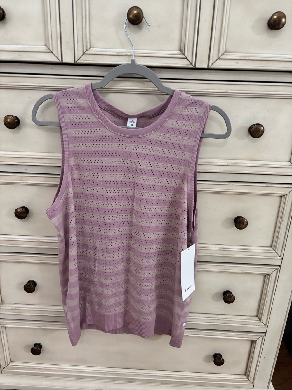 lululemon athletica NWT size 8 Breeze Tank Stripe